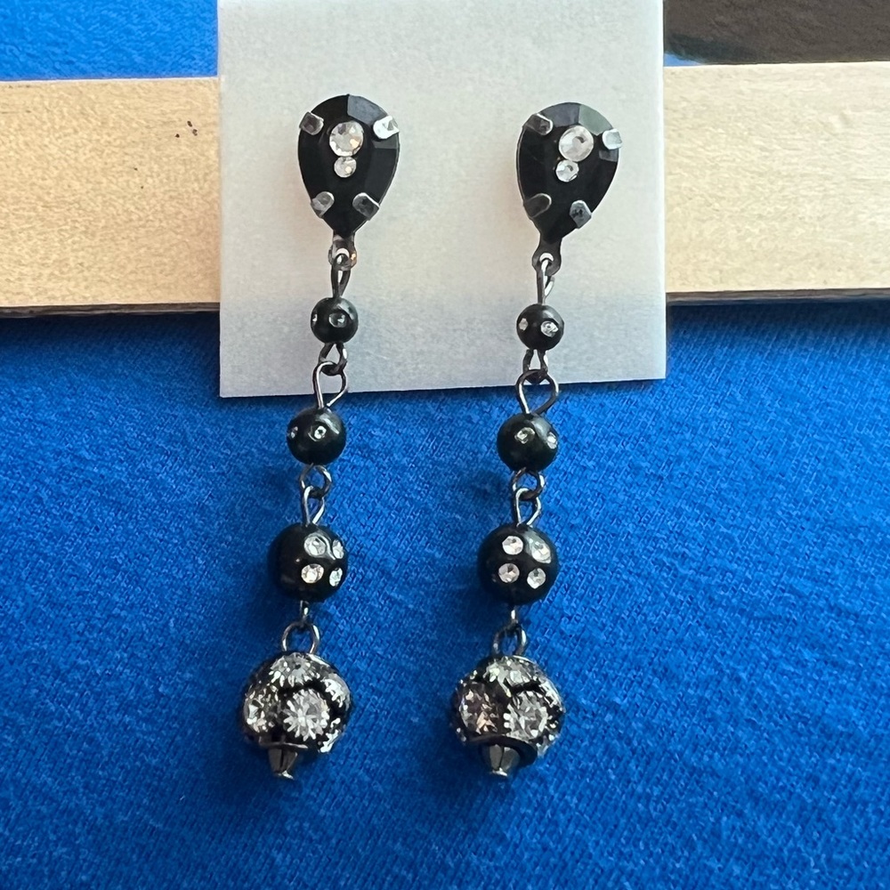 Black Soirée Dangle Drop Fashion Earrings
